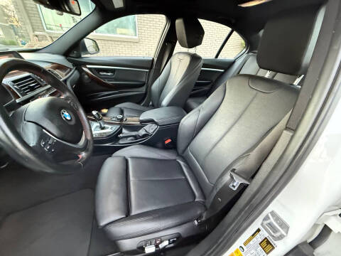 2017 BMW 3 Series 330e iPerformance