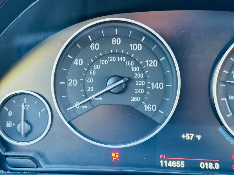 2018 BMW 3 Series 320i