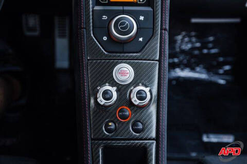 2016 McLaren 675LT