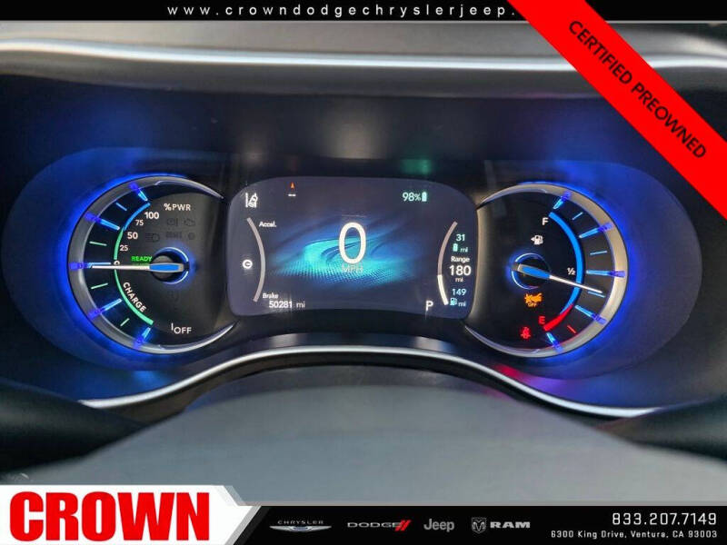 2024 Chrysler Pacifica Plug-In Hybrid Select