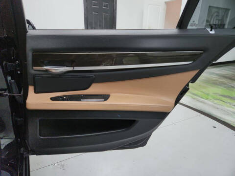 2014 BMW 7 Series 740i