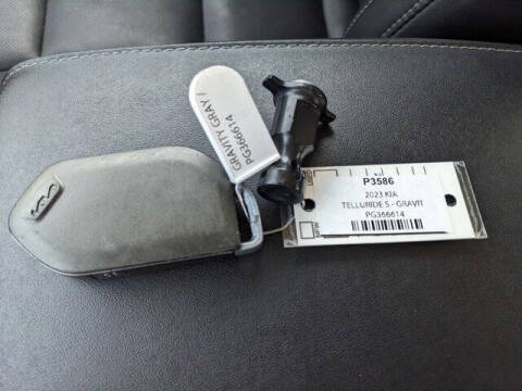 2023 Kia Telluride S