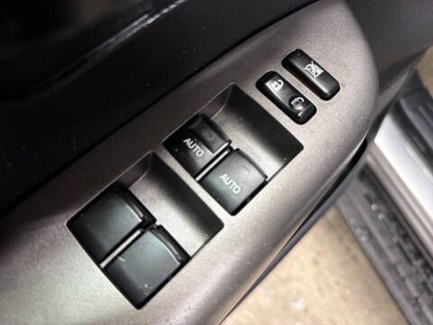 2011 Toyota Sequoia SR5