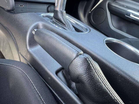 2020 Ford Mustang EcoBoost
