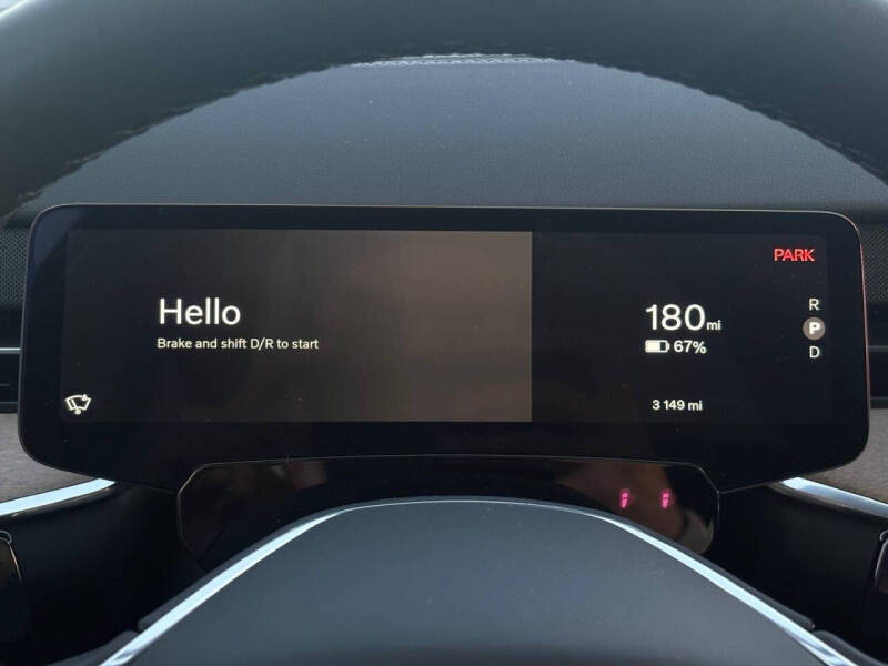 2025 Volvo EX90 Twin Plus 7P