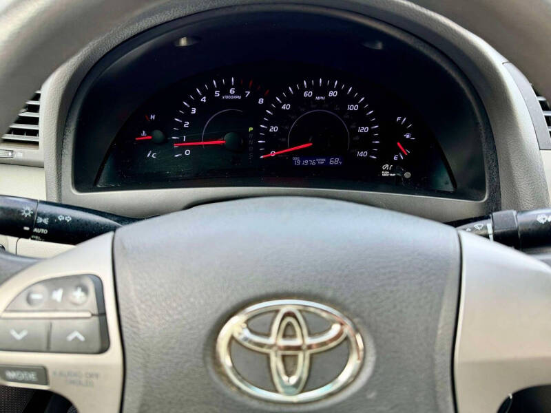 2011 Toyota Camry LE