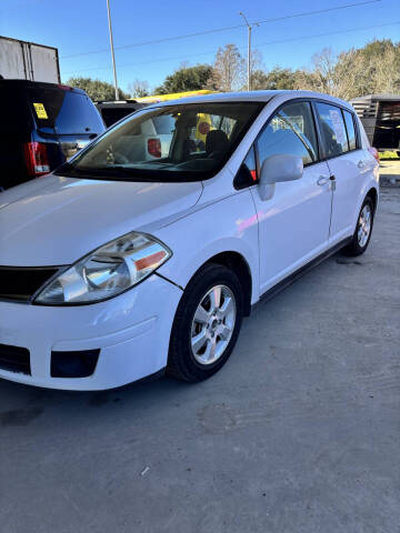 2012 Nissan Versa 1.8 SL