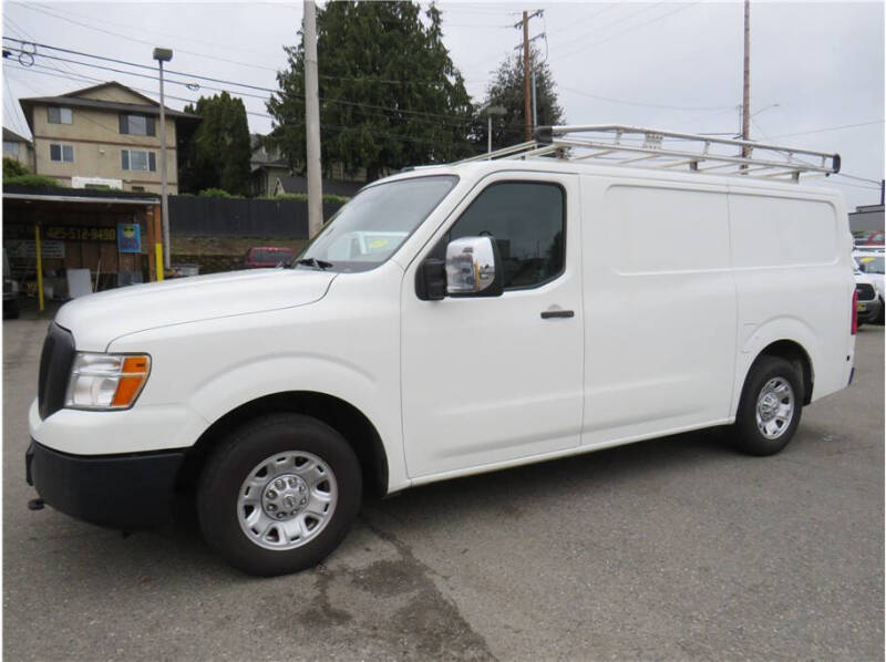 2017 Nissan NV