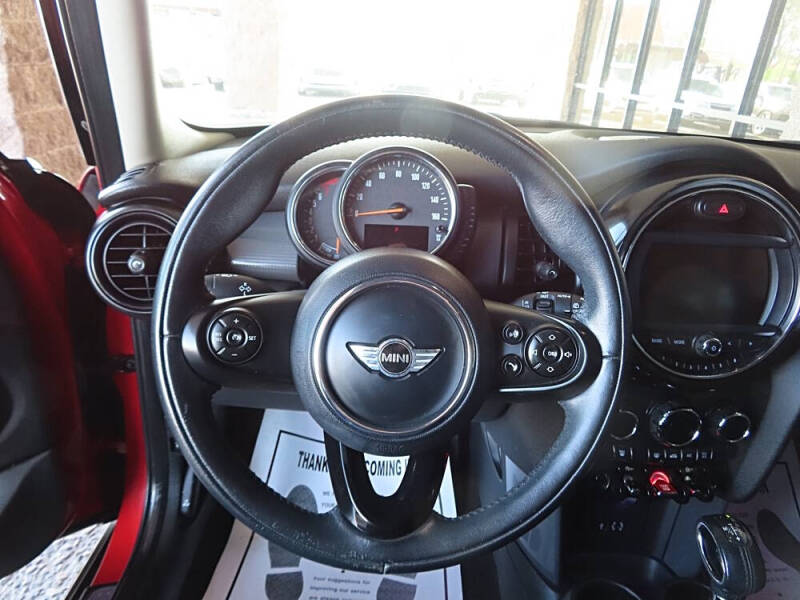 2017 MINI Hardtop 4 Door Cooper