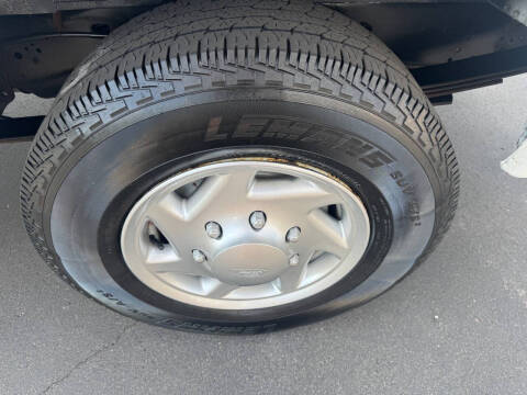 2011 Ford E-Series E-250