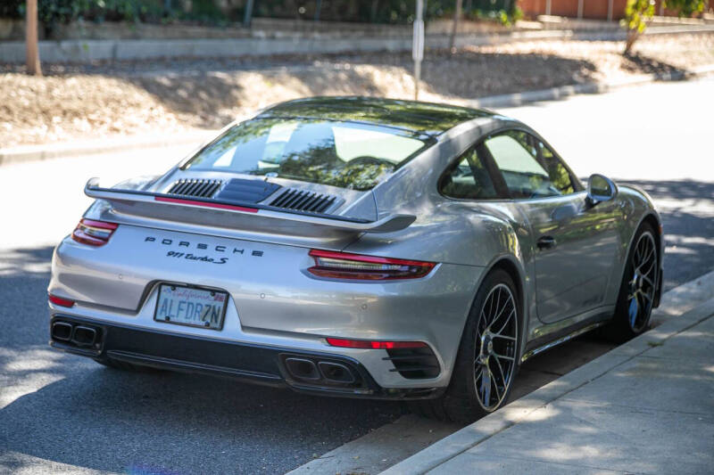 2018 Porsche 911