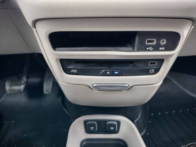 2018 Chrysler Pacifica Touring L Plus