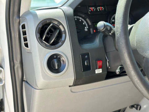 2013 Ford E-Series E-150