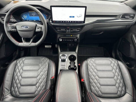 2024 Ford Escape ST-Line Elite