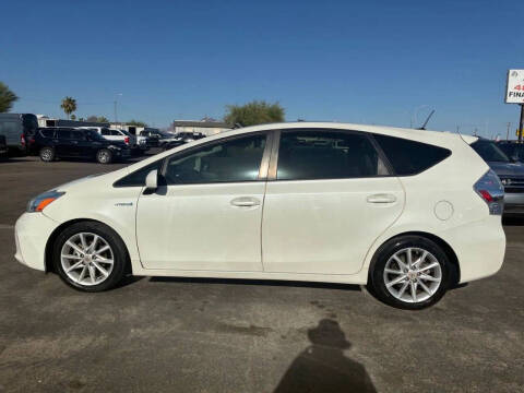 2012 Toyota Prius v Two
