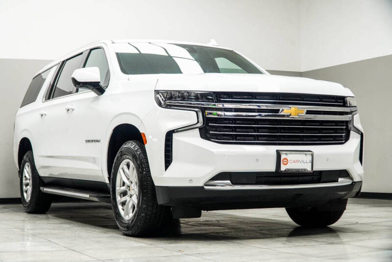 2024 Chevrolet Suburban LT