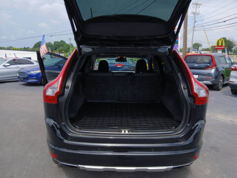2015 Volvo XC60 T5 Drive-E Platinum