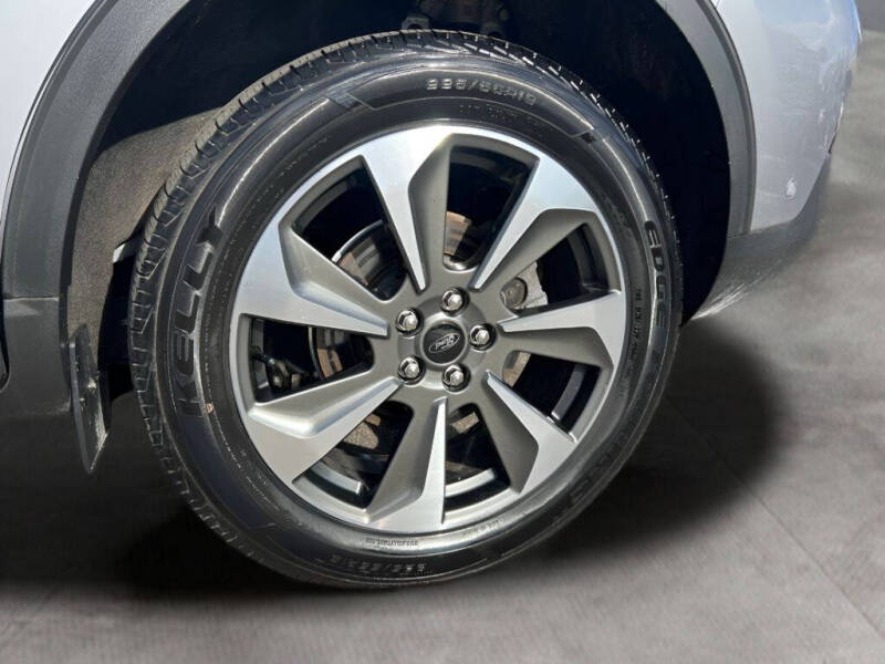 2023 Ford Escape Platinum