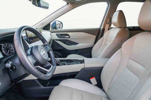 2022 Nissan Rogue SL