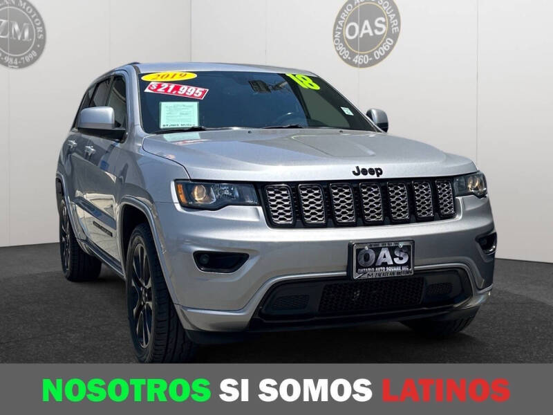 2019 Jeep Grand Cherokee Laredo