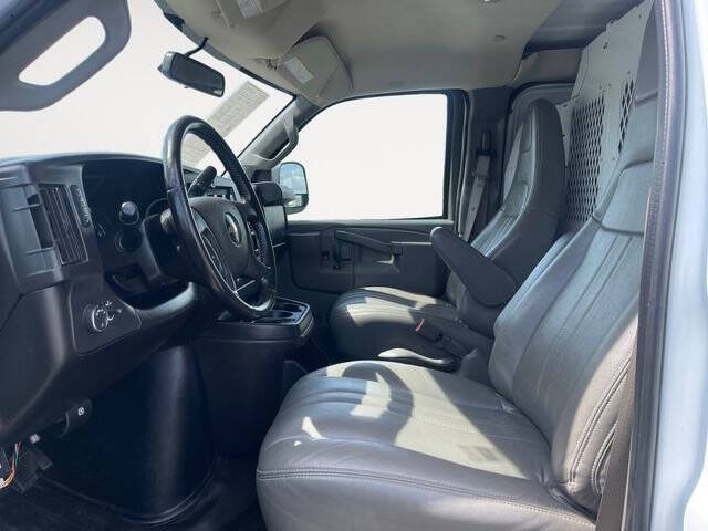 2021 Chevrolet Express 2500