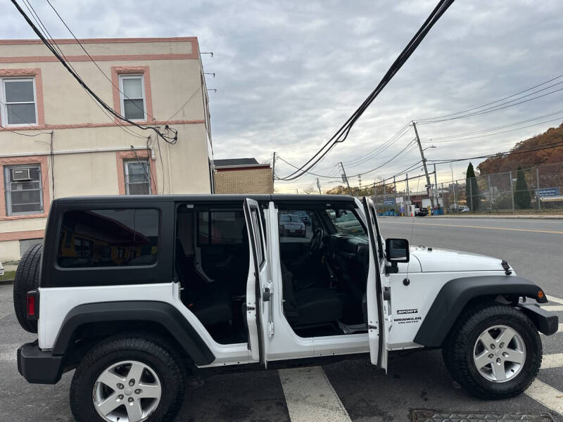 2016 Jeep Wrangler Unlimited Sport S