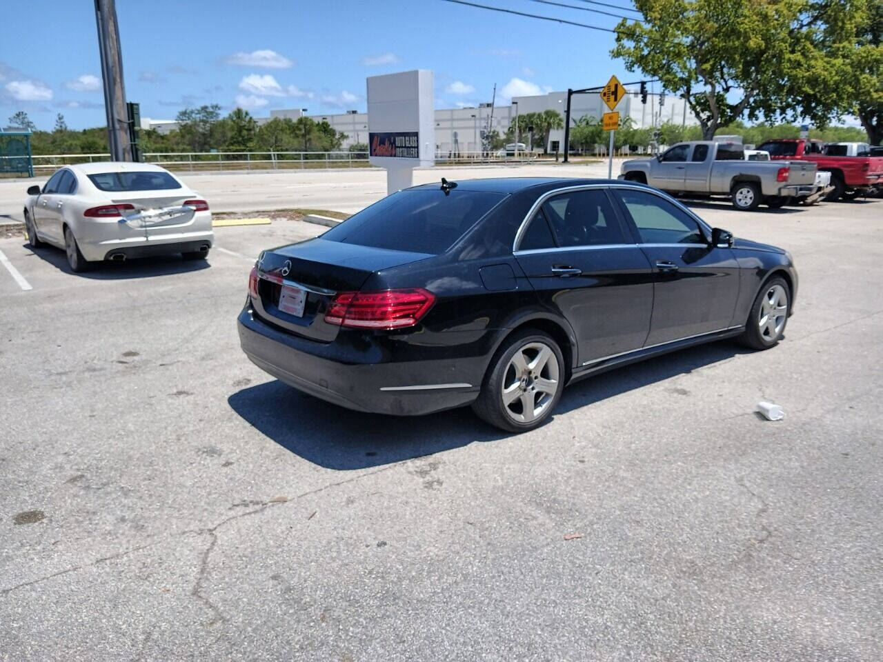 2015 MERCEDES-BENZ E-Class Sedan - $9,950