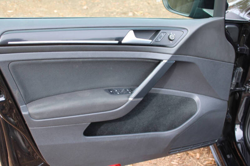 2015 Volkswagen Golf GTI S