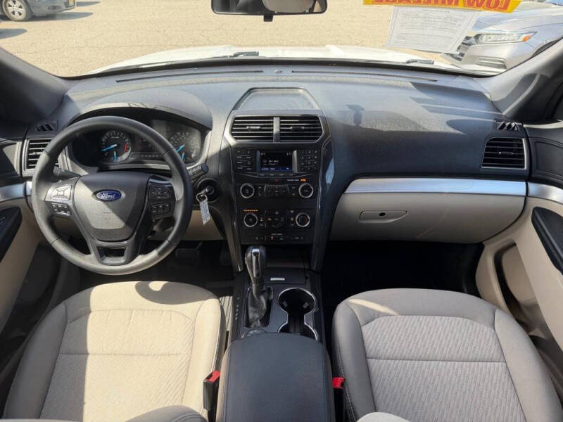 2018 Ford Explorer