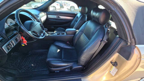 2005 Ford Thunderbird Deluxe