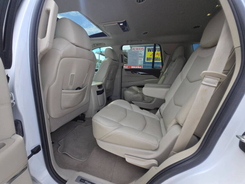 2017 Cadillac Escalade Premium Luxury