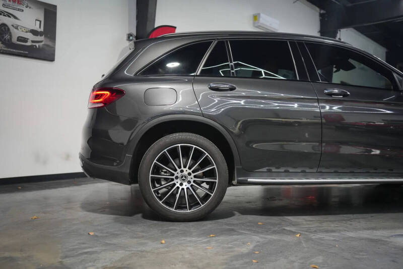 2021 Mercedes-Benz GLC GLC 300