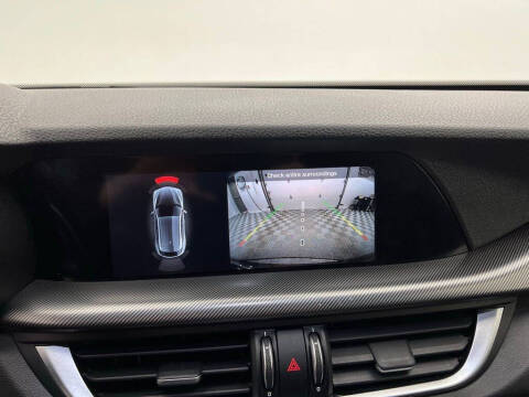 2022 Alfa Romeo Stelvio Veloce