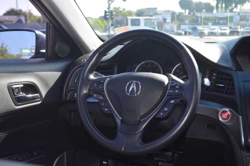 2018 Acura ILX