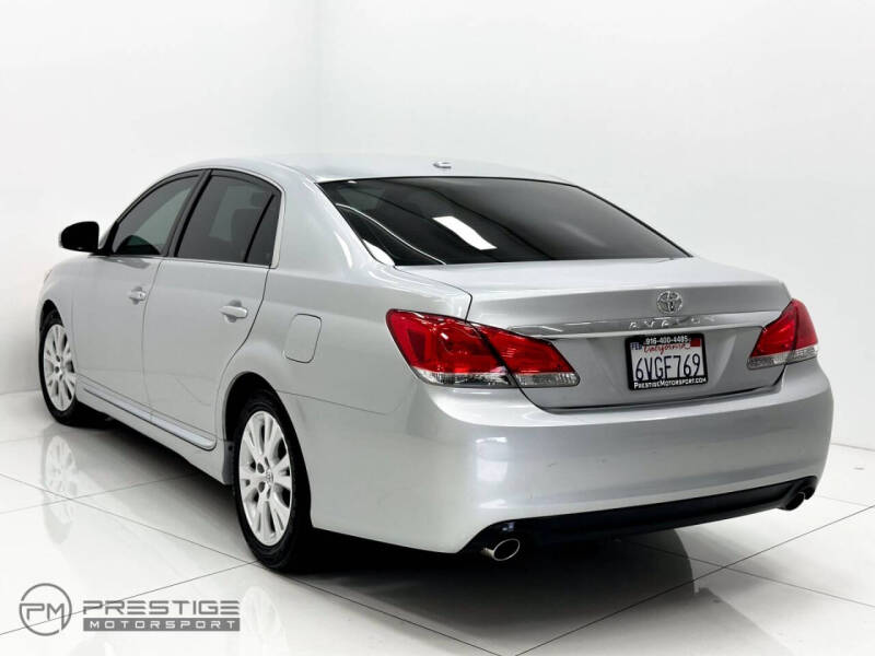 2011 Toyota Avalon