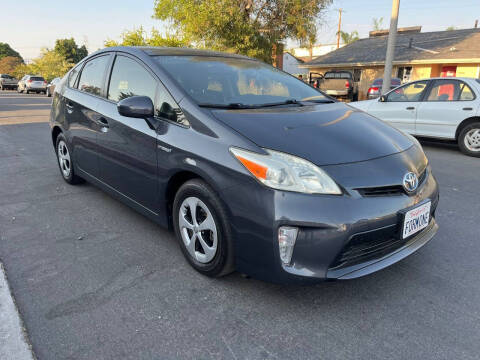 2013 Toyota Prius Three