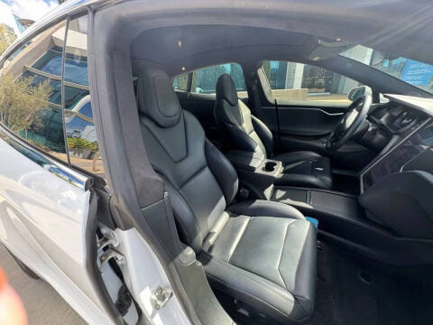 2018 Tesla Model S 75D