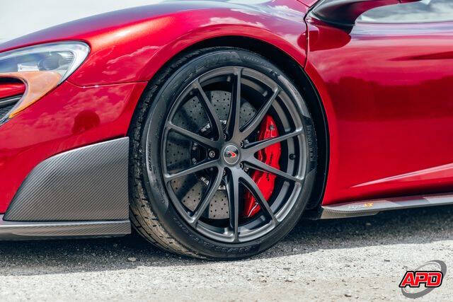 2016 McLaren 675LT