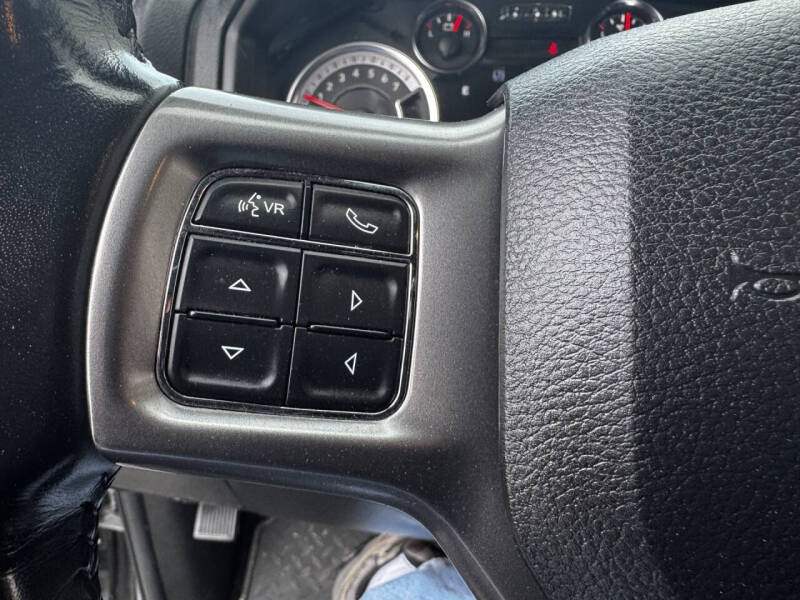 2022 RAM 1500 Classic Express