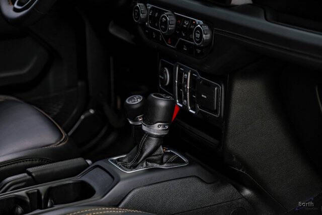 2024 Jeep Gladiator Sport