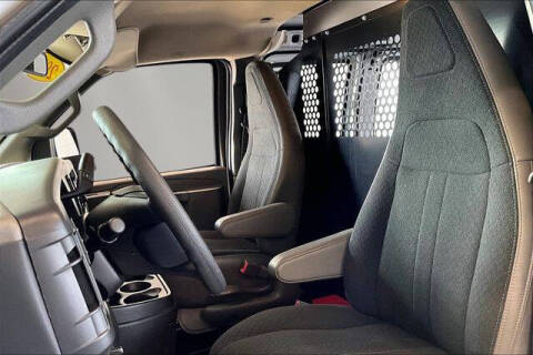 2024 Chevrolet Express 2500