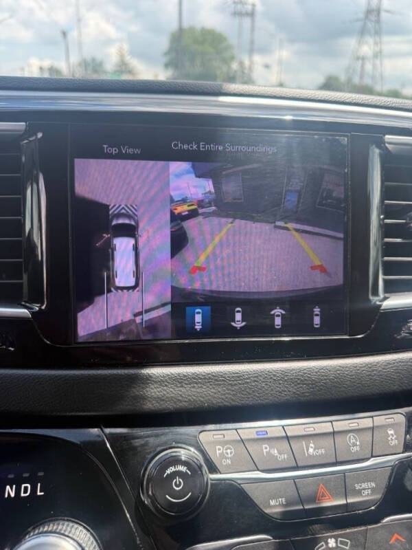 2019 Chrysler Pacifica Touring L
