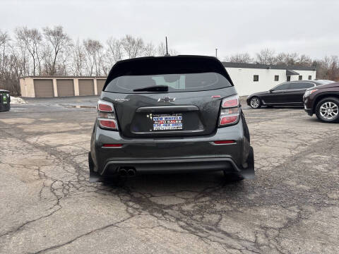 2019 Chevrolet Sonic LT Manual