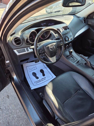 2013 Mazda MAZDA3 i Touring