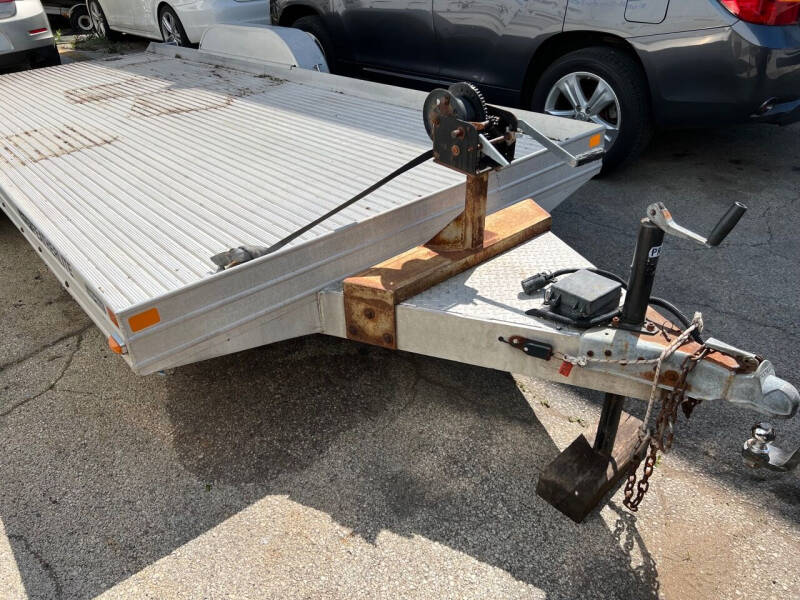 2002 Featherlite 3110 for sale at AUTOSAVIN in Elmhurst IL