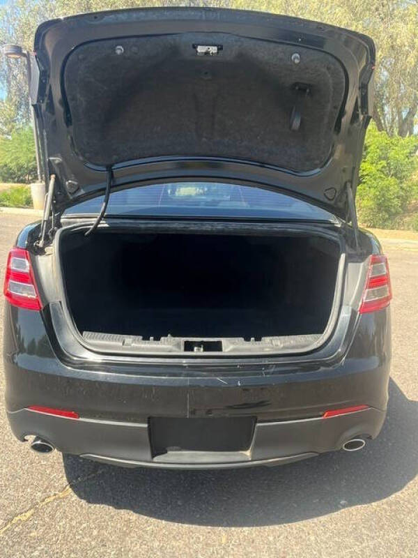 2013 Ford Taurus SEL