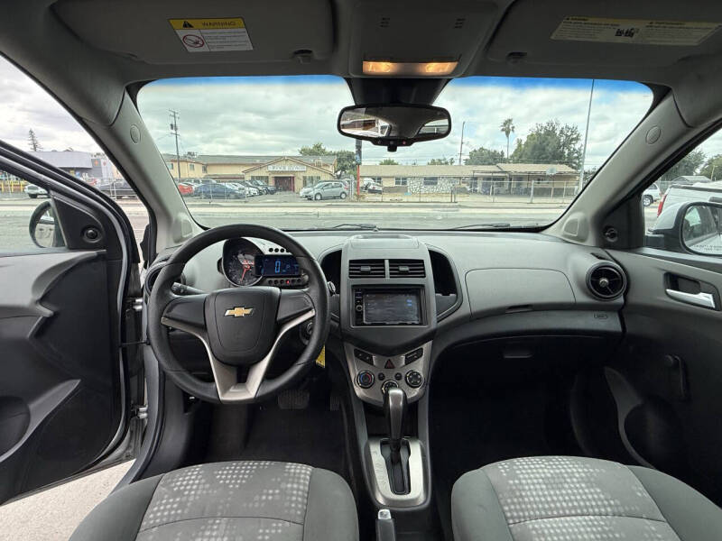 2012 Chevrolet Sonic LS