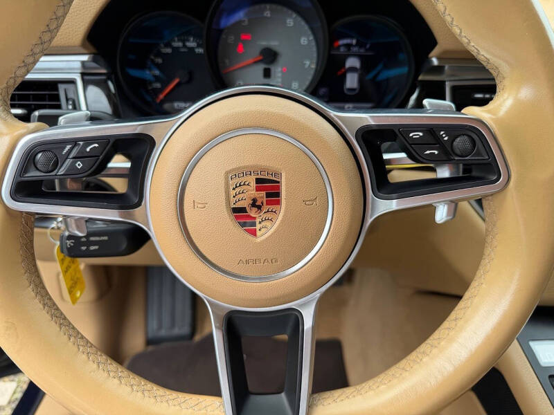 2017 Porsche Macan S