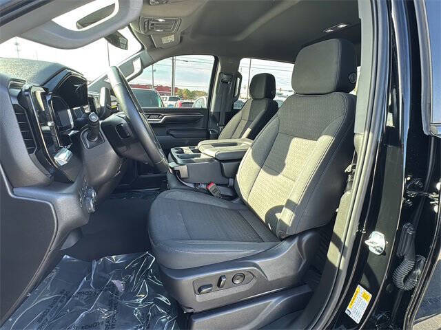 2024 Chevrolet Silverado 1500 LT