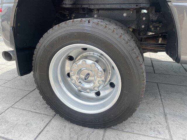 2017 Ford F-450 Super Duty Platinum